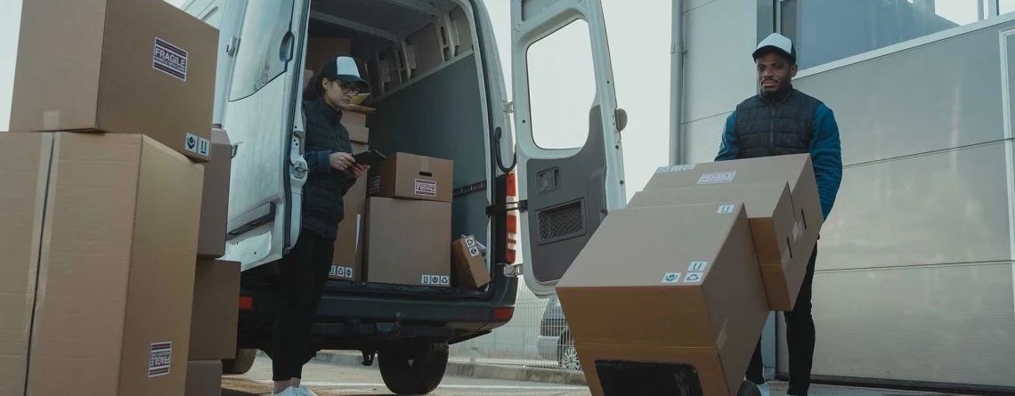 Real Stories of Fast and Secure Deliveries with Fast Trax